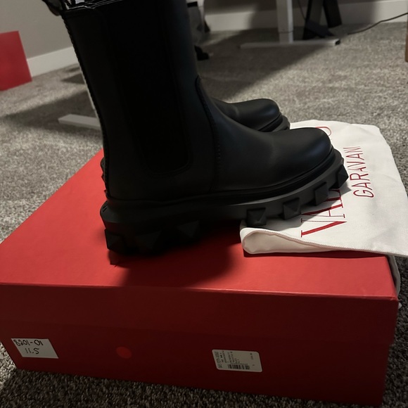 Valentino Garavani boots - Picture 4 of 12